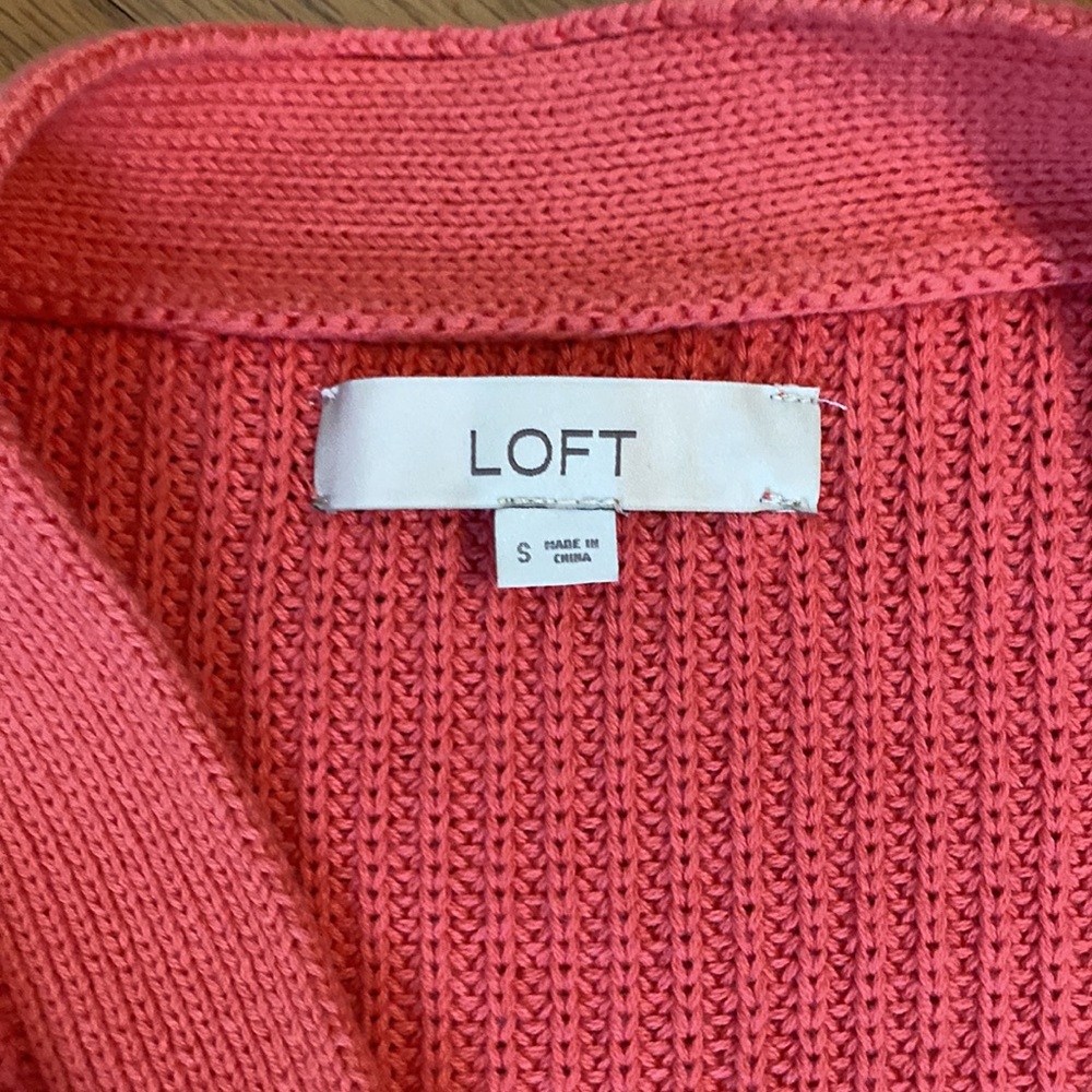 LOFT Cable Knit Cropped Cardigan - Picture 4 of 7